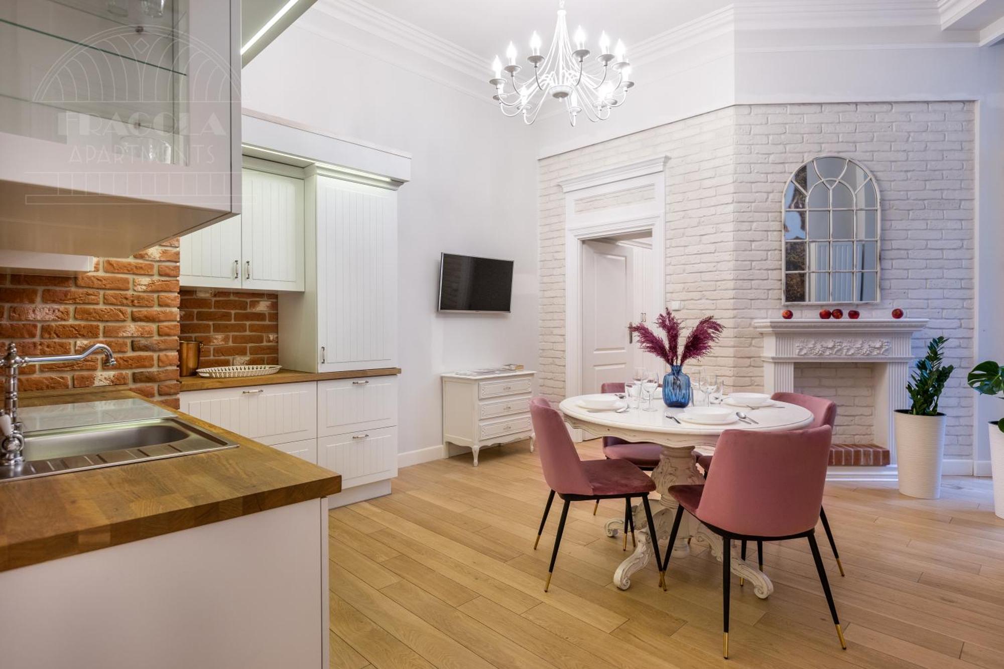 Cozy City Center Apartments Pilsudskiego 11 كراكوفيا المظهر الخارجي الصورة